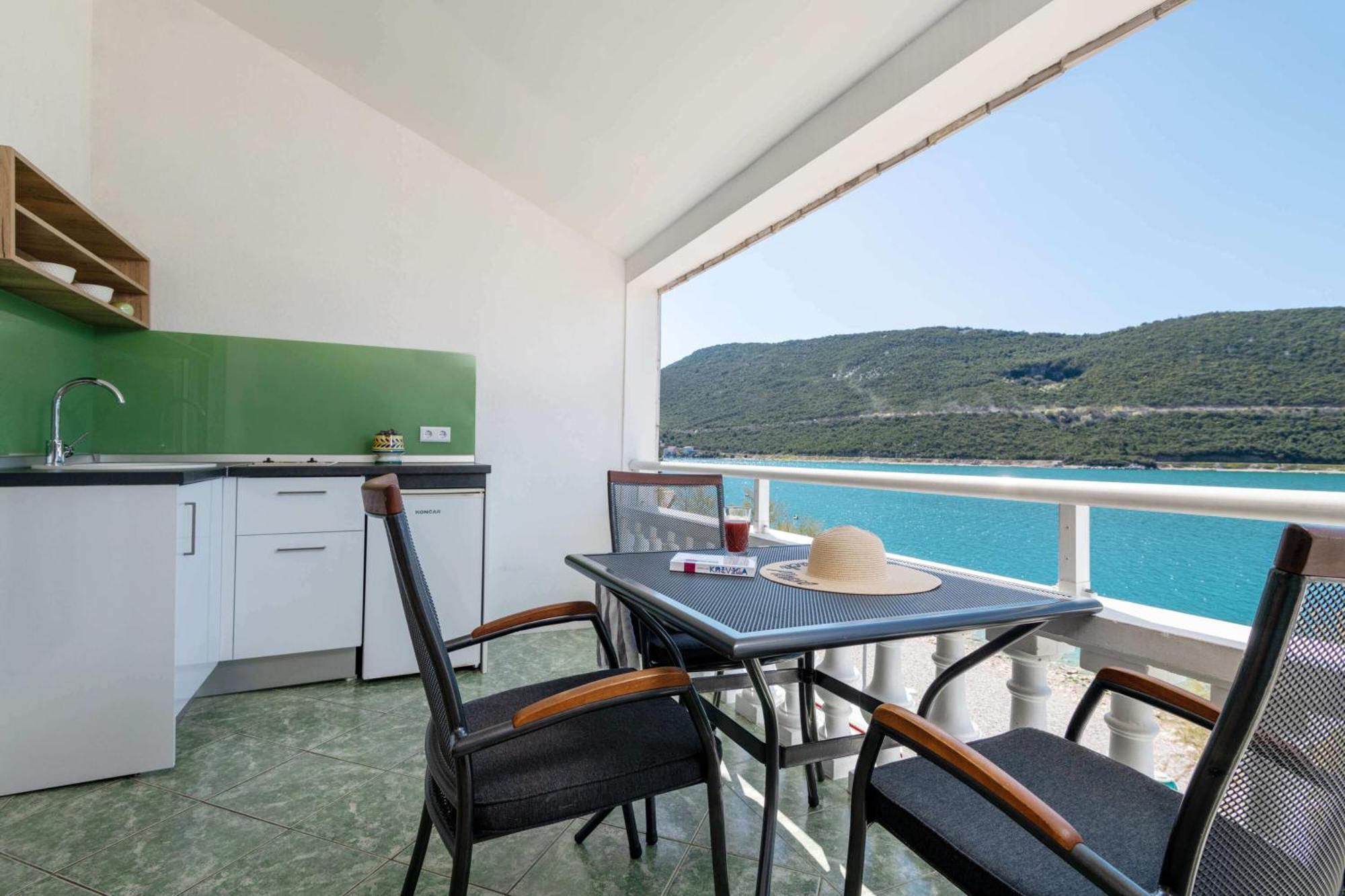 Apartments Sentic Neum Bagian luar foto