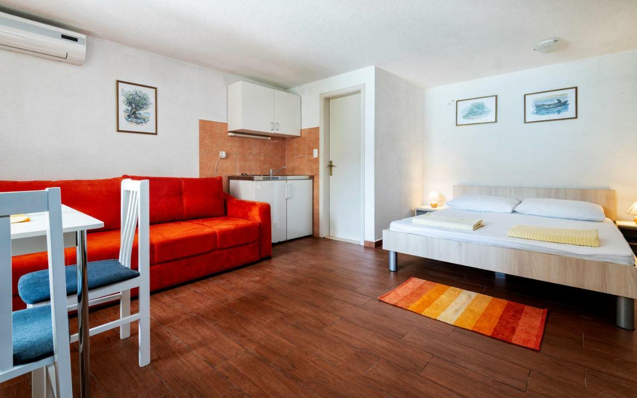 Apartments Sentic Neum Bagian luar foto